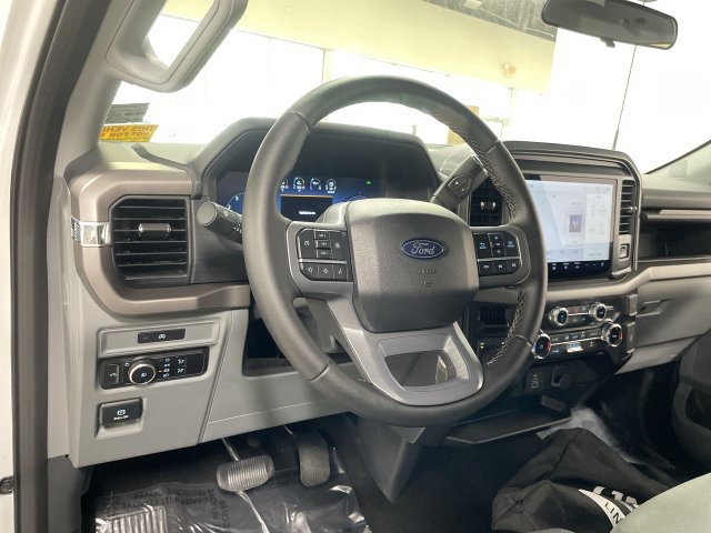 Used 2025 Ford F150 XLT w/ Equipment Group 301A Standard AWD/4WD image 14