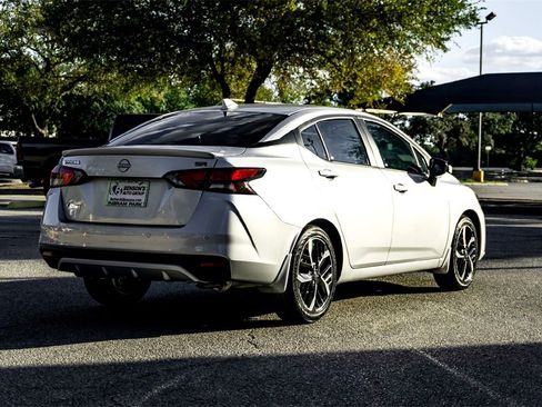 New 2025 Nissan Versa SR w/ Trunk Package image 4