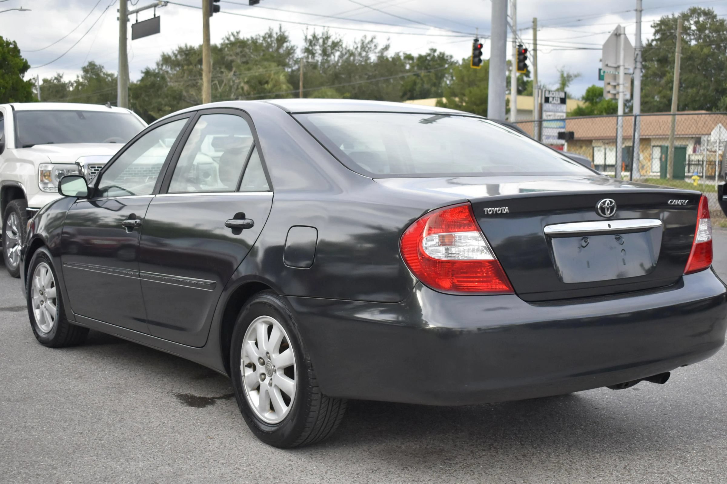 Used 2002 Toyota Camry LE FWD image 5