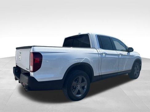 Used 2023 Honda Ridgeline RTL-E image 6