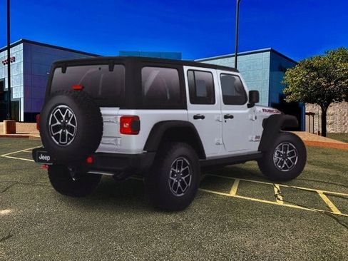 New 2025 Jeep Wrangler Unlimited Rubicon image 3