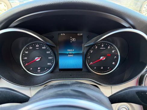 Used 2019 Mercedes-Benz C 300 Sedan image 6