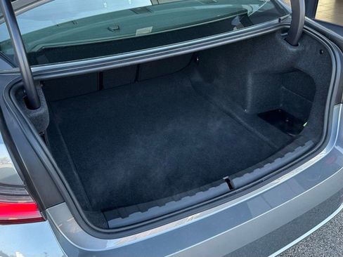 Used 2023 BMW 330i Sedan w/ Driving Assistance Package image 51