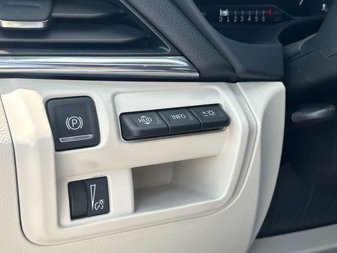 Certified 2025 Cadillac CT4 Premium Luxury AWD/4WD image 18