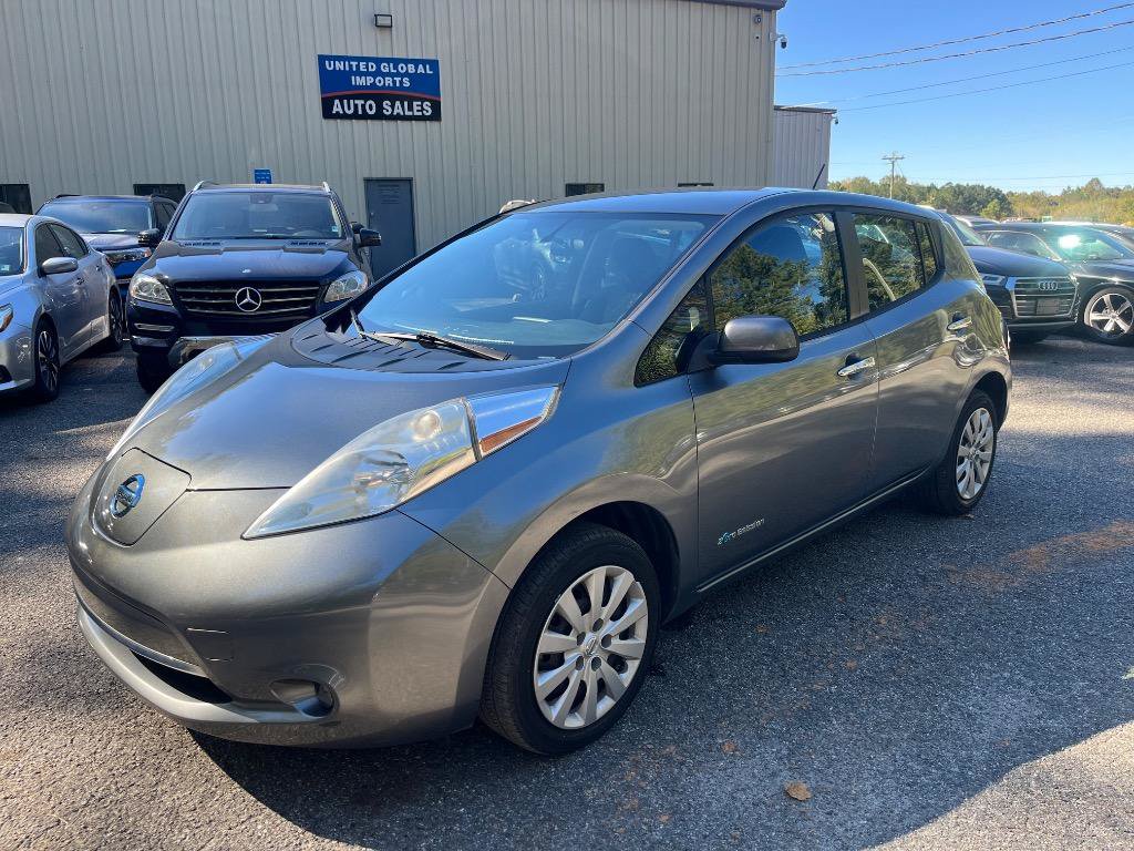 Used 2015 Nissan Leaf S w/ Charge Package FWD image 1
