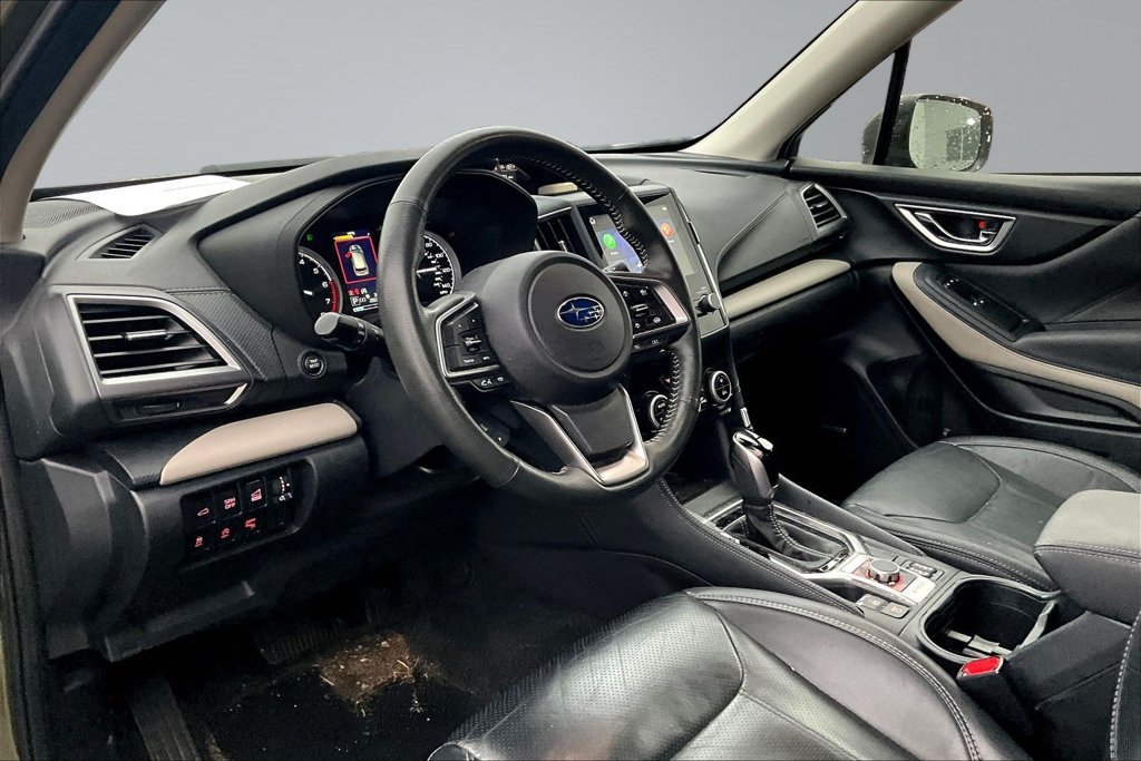 Used 2024 Subaru Forester Limited AWD/4WD image 17