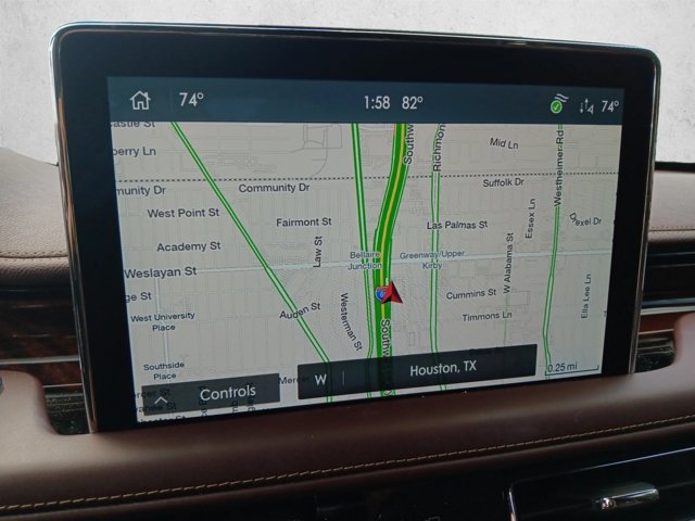 Used 2024 Lincoln Aviator Black Label AWD/4WD image 10