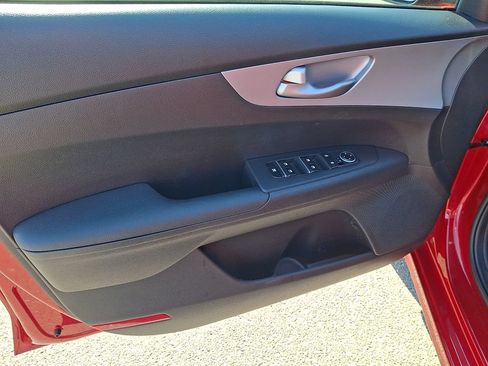 Used 2024 Kia Forte LXS FWD image 12