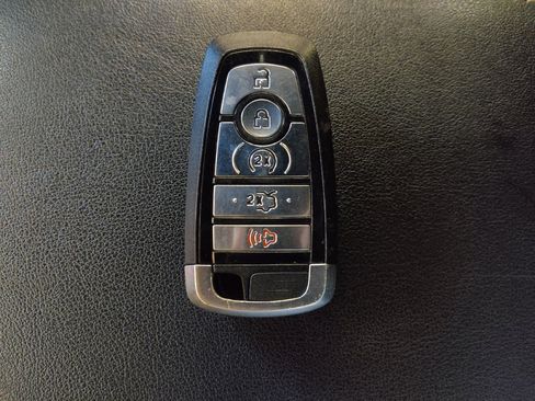 Used 2020 Ford Edge ST w/ Equipment Group 401A image 32