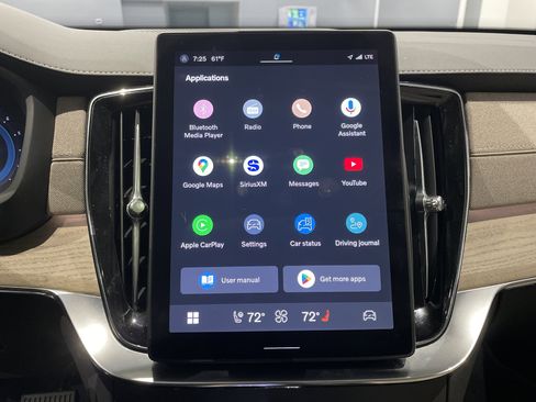 Used 2025 Volvo XC90 B5 Plus image 26