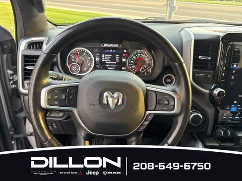 Used 2022 RAM 1500 Big Horn AWD/4WD image 6