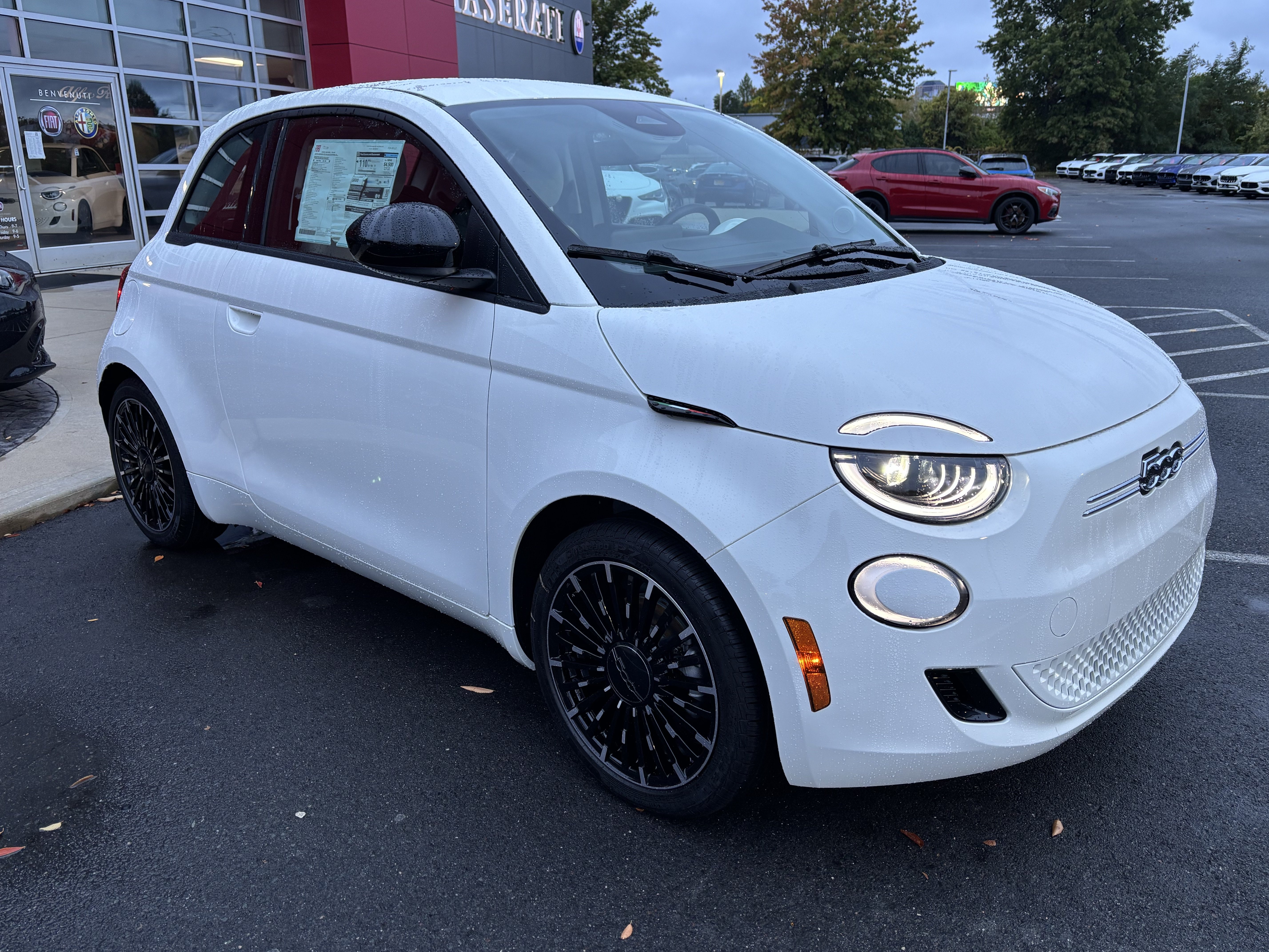 New 2026 FIAT 500 e FWD image 9