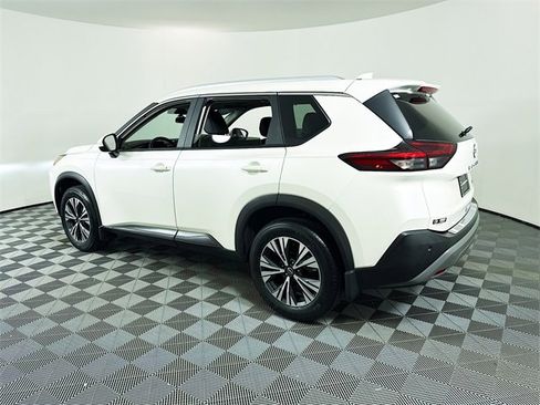 Certified 2023 Nissan Rogue SV w/ SV Premium B Package image 21