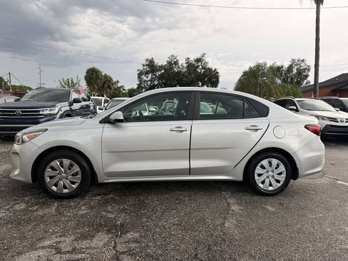 Used 2018 Kia Rio S FWD image 4