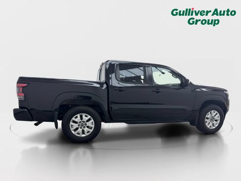 Used 2022 Nissan Frontier SV w/ Technology Package RWD image 9