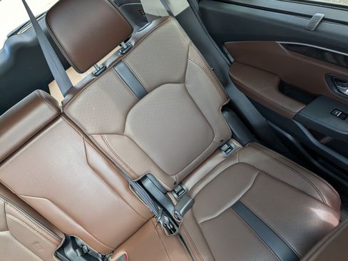 Used 2024 Honda Pilot Elite image 14