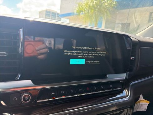 Used 2024 Chevrolet Silverado 1500 LT Trail Boss w/ Convenience Package II image 26