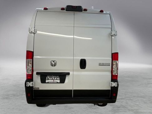 New 2026 RAM ProMaster 2500 w/ Convenience Group image 8