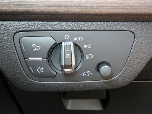 Used 2024 Audi Q5 2.0T Premium Plus image 28