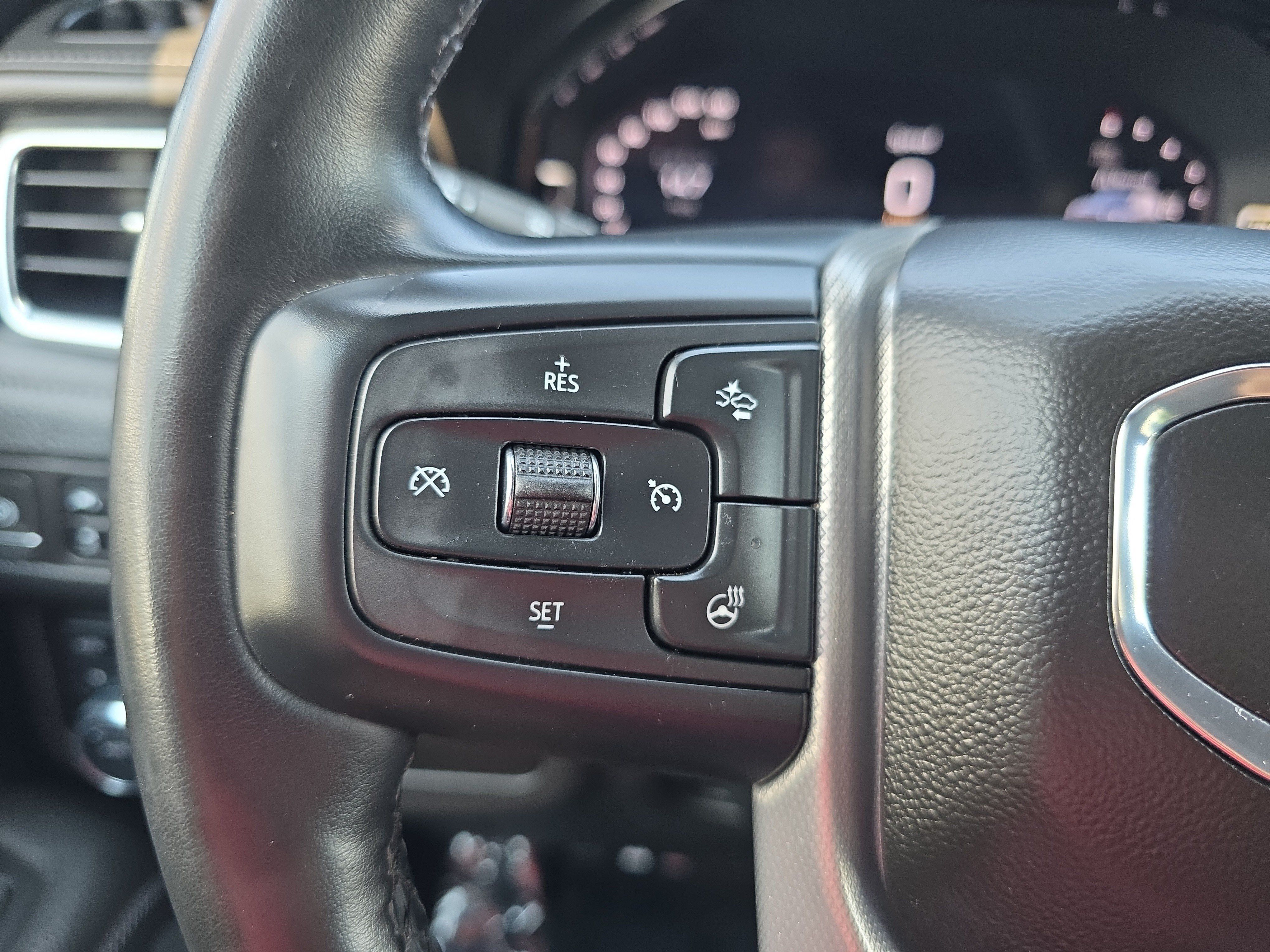 Used 2023 GMC Yukon Denali AWD/4WD image 21