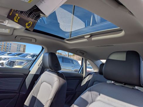 New 2026 Volkswagen Jetta SEL image 16