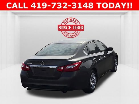 Used 2016 Nissan Altima 2.5 S w/ Power Driver Seat Package image 2