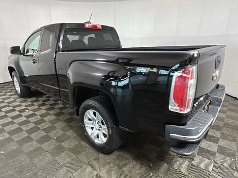 Used 2015 GMC Canyon SLE w/ SLE Convenience Package AWD/4WD image 4