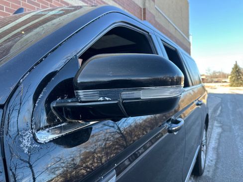 Used 2023 Lincoln Navigator L 4WD image 11