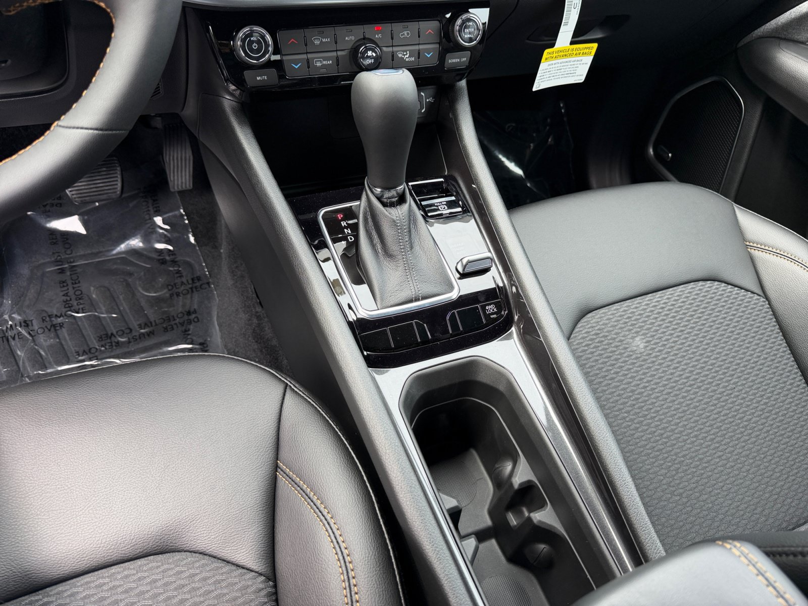 New 2026 Jeep Compass Latitude AWD/4WD image 39