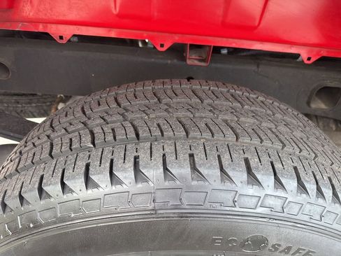 Used 2022 Chevrolet Silverado 1500 Custom image 10