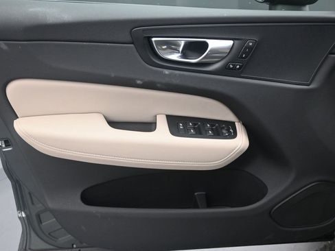 New 2026 Volvo XC60 B5 Core image 10