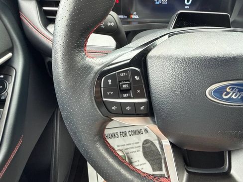 Used 2025 Ford Explorer ST-Line AWD/4WD image 38