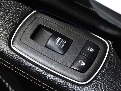 Used 2019 RAM 1500 Sport w/ Alpine Leather & Sound Group AWD/4WD image 24