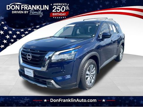 Certified 2023 Nissan Pathfinder SL AWD/4WD image 1
