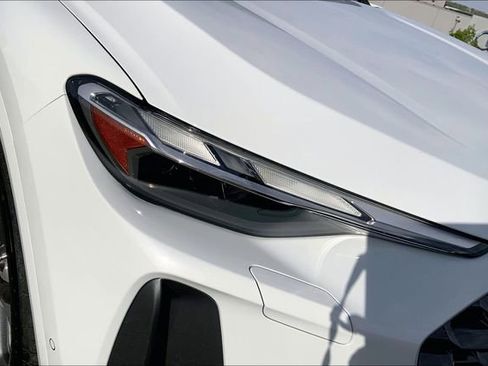 Used 2025 Audi Q5 Premium w/ Convenience Package AWD/4WD image 28