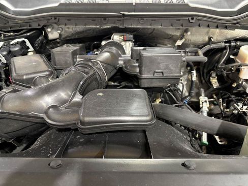 Used 2021 Ford F250 XL w/ Power Equipment Group AWD/4WD image 24