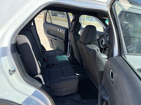 Used 2016 Ford Explorer 4WD Police Interceptor image 10