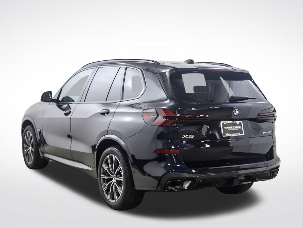 Used 2026 BMW X5 xDrive40i w/ M Sport Package AWD/4WD image 3