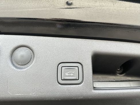 Certified 2024 Chevrolet Equinox LT image 32