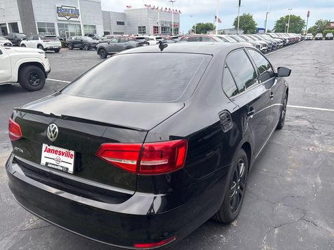 Used 2015 Volkswagen Jetta S w/ Welcome Package FWD image 4