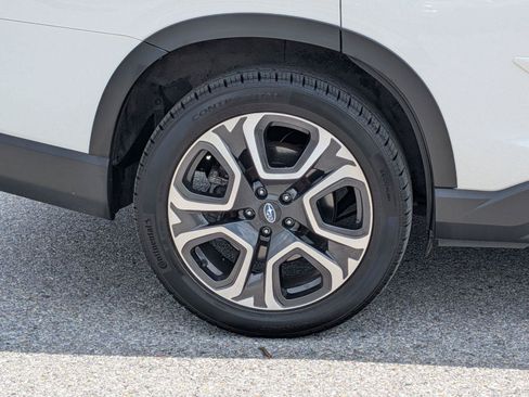 Certified 2024 Subaru Ascent Touring AWD/4WD image 9