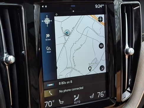 Used 2018 Volvo XC60 T5 Inscription w/ Convenience Package image 18