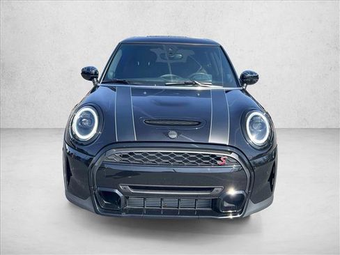 Used 2022 MINI Cooper S image 2