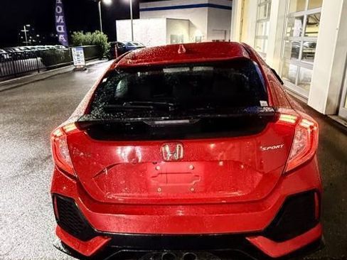 Used 2019 Honda Civic Sport image 7