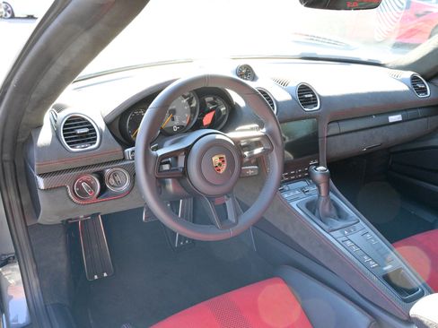 Used 2024 Porsche 718 Boxster Spyder RS image 16