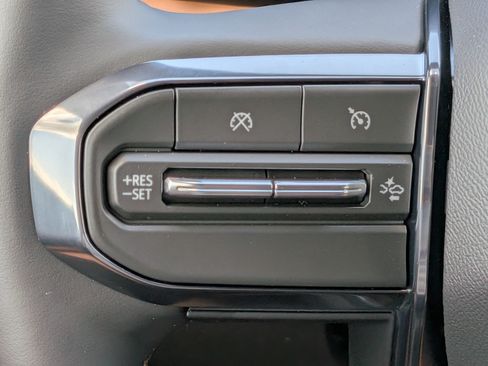 New 2026 GMC Canyon AT4 w/ Technology Plus Package AWD/4WD image 26