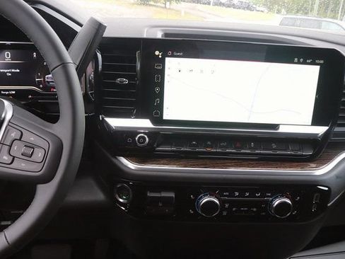 New 2025 GMC Sierra 1500 SLE AWD/4WD image 20