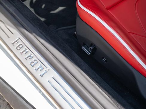 Used 2023 Ferrari Portofino M RWD image 52