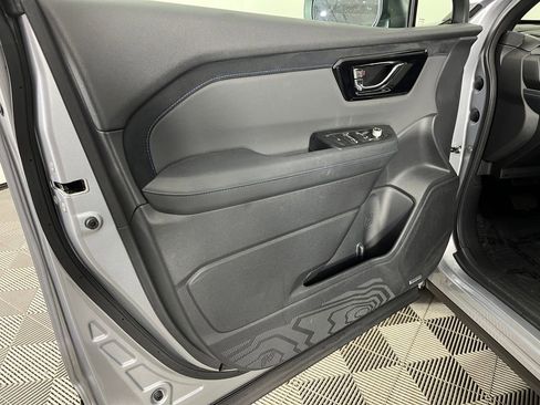 Used 2026 Subaru Forester Limited image 11