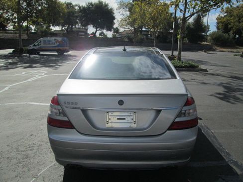 Used 2007 Mercedes-Benz S 550 image 6
